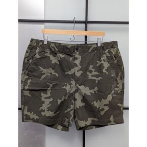 Free Assembly | Men's 8" Amphibious Shorts XL Camouflage Quick Dry 42" Waist NEW